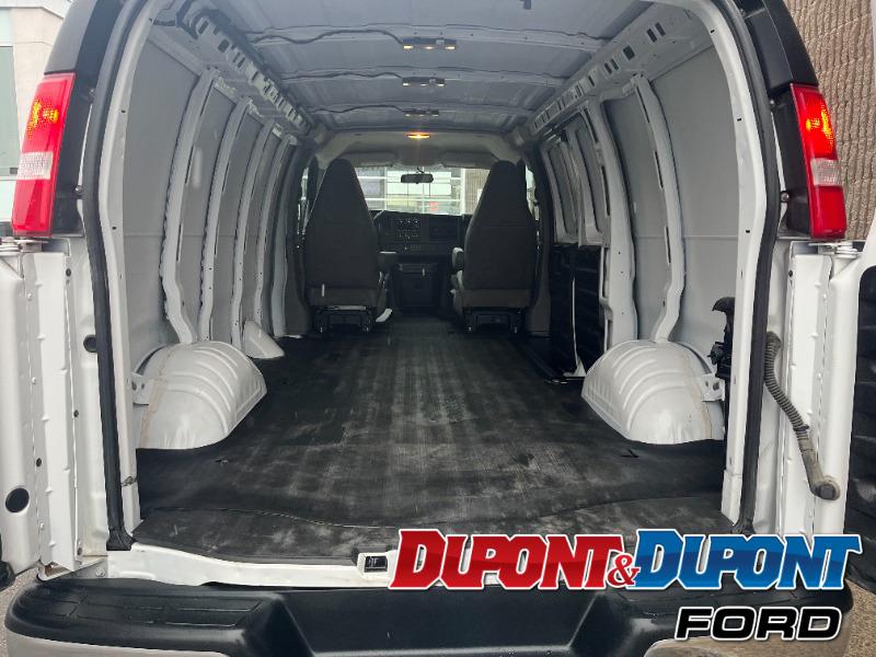 Chevrolet Express Cargo Van 10