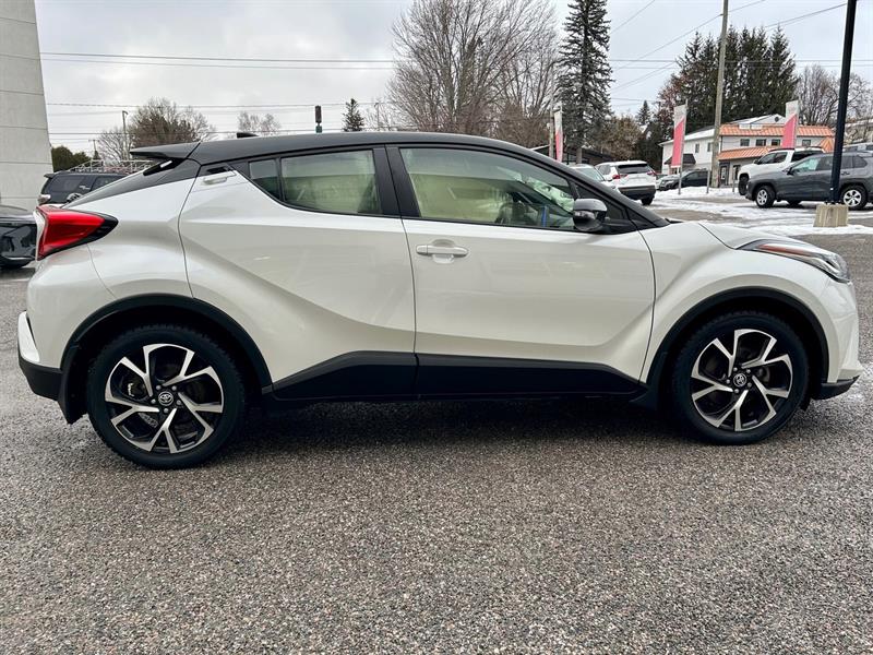 Toyota C-HR 4