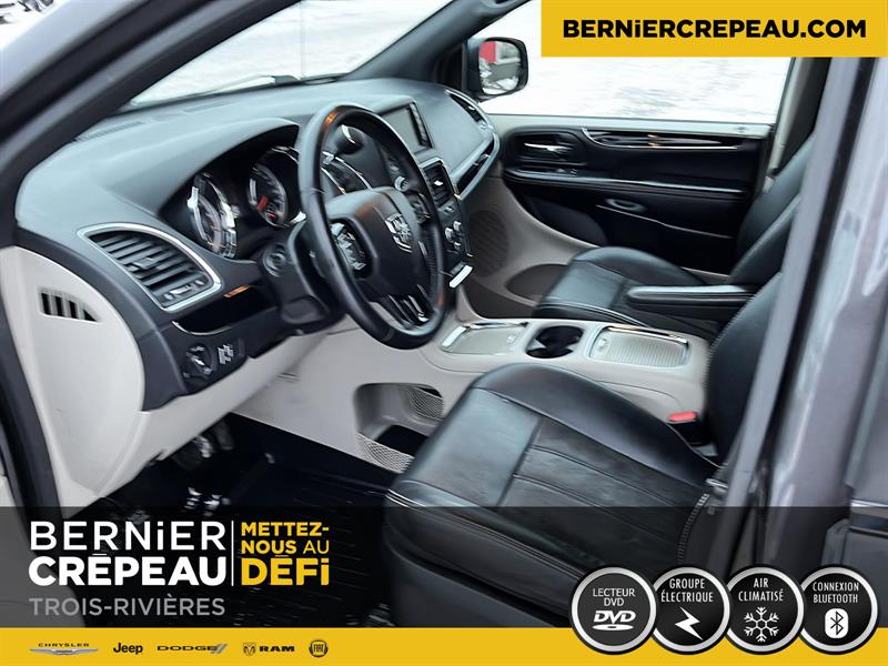 Dodge Grand Caravan 9