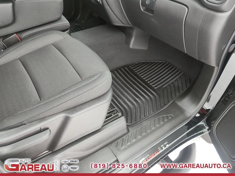 chevrolet Silverado 1500 2024 - 26
