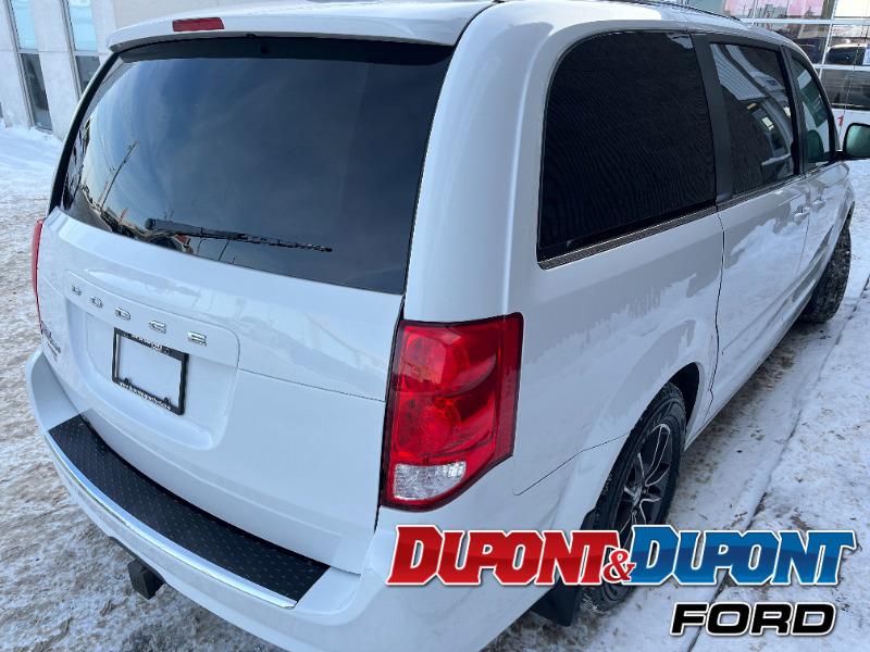 Dodge Grand Caravan 5