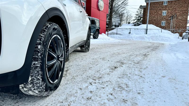 kia Sportage 2022 - 28