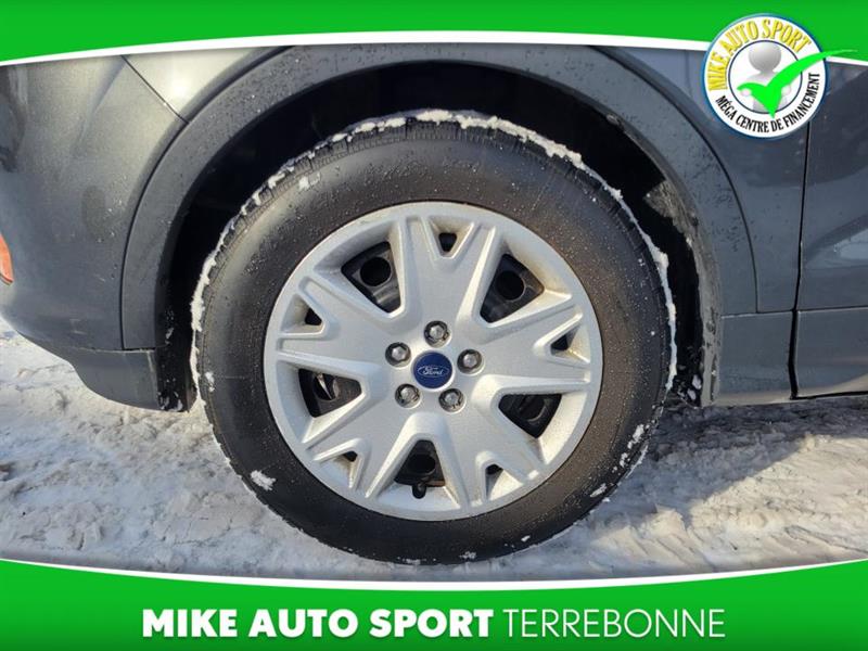 Used Ford Escape 2015 for sale in Terrebonne, Quebec 16091594 Auto123