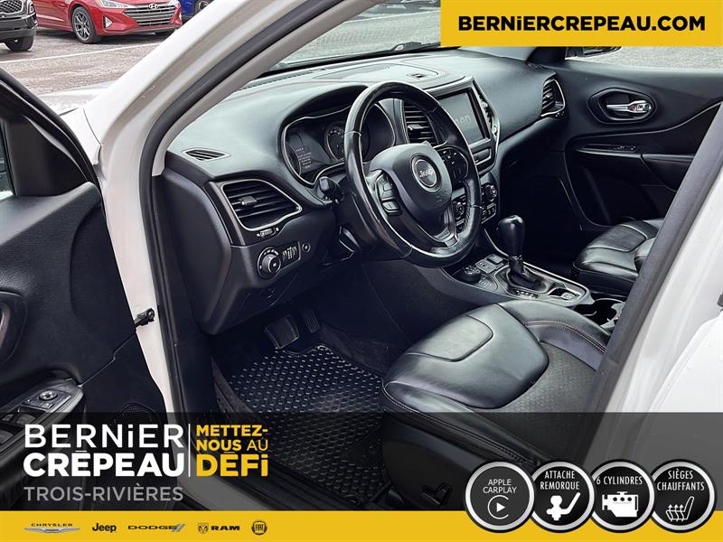 Jeep Cherokee 11