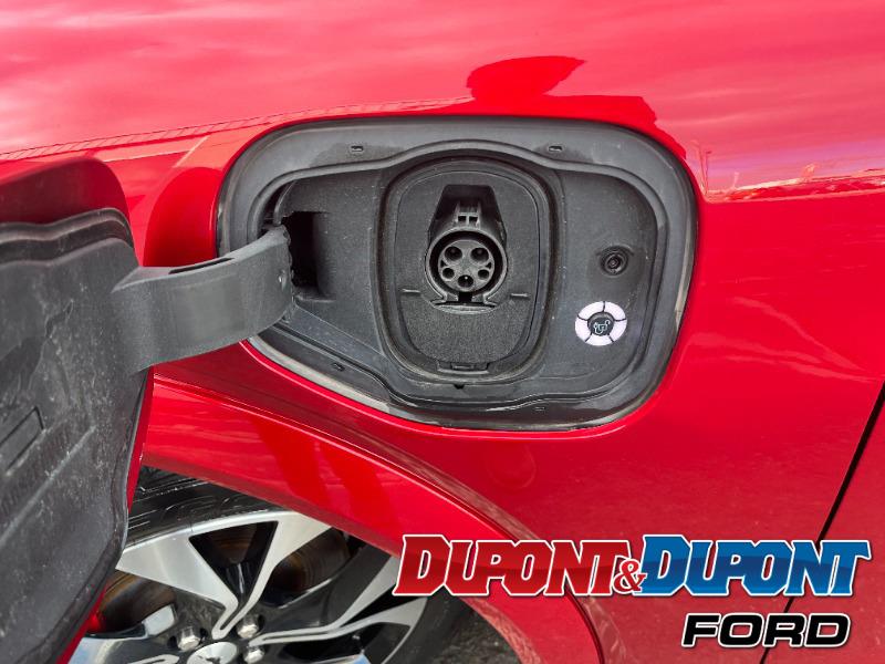 Ford Mustang Mach-e 9