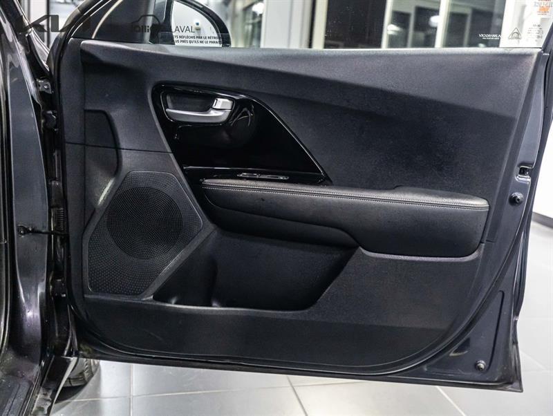 2019 Kia Niro - Image 26