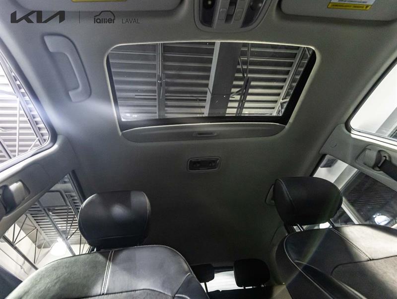 2019 Kia Niro - Image 28