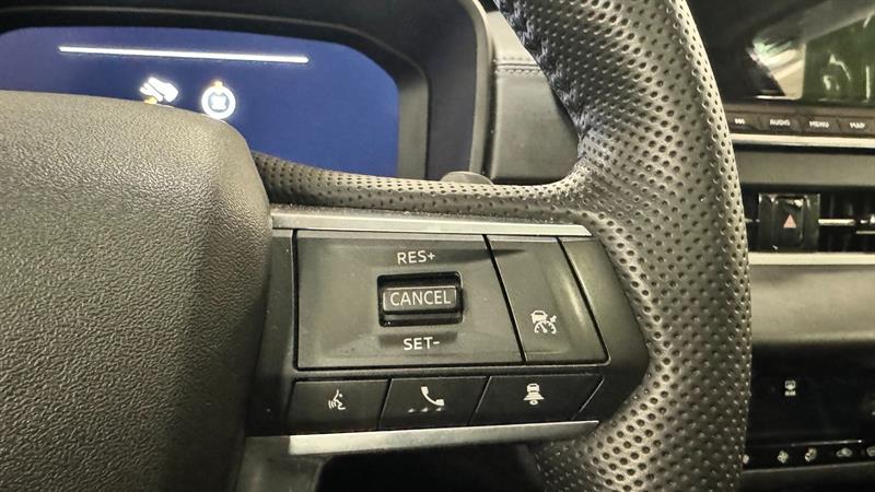 Mitsubishi Outlander 4