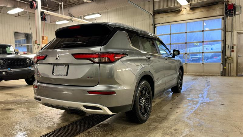 Mitsubishi Outlander 17