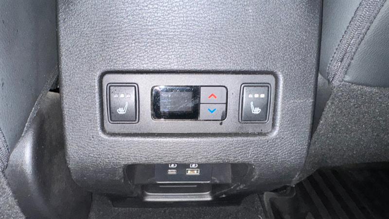 Mitsubishi Outlander 33