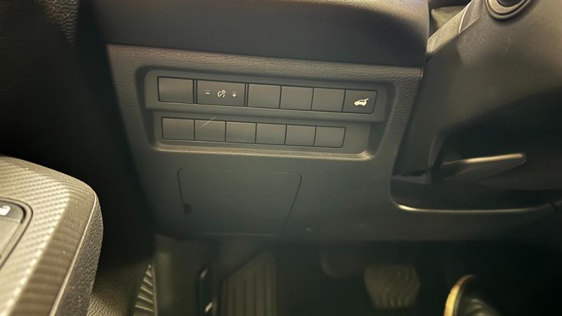 Mitsubishi Outlander 48