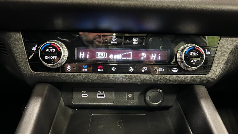 Mitsubishi Outlander 59