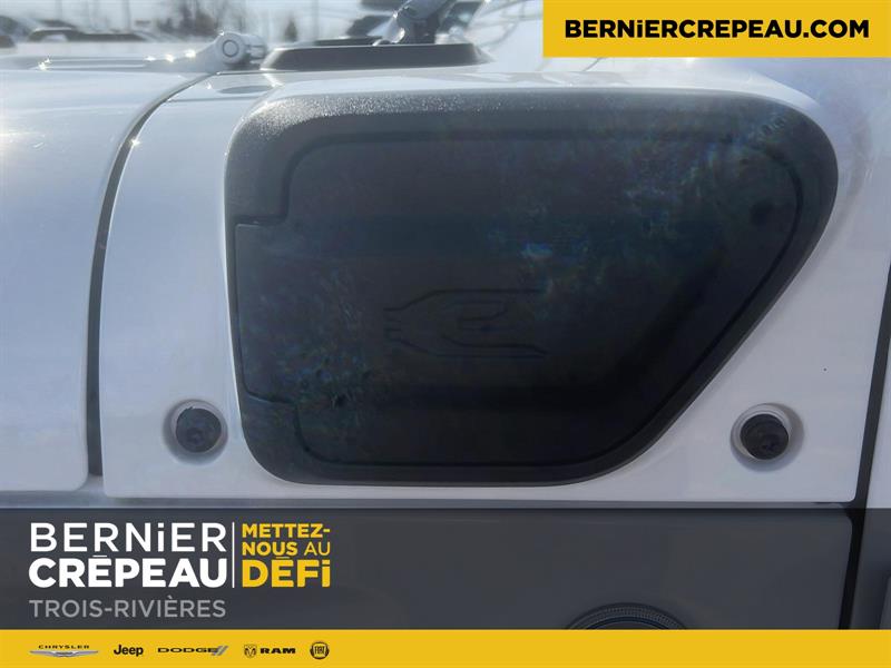 Jeep Wrangler 4xe PHEV 11