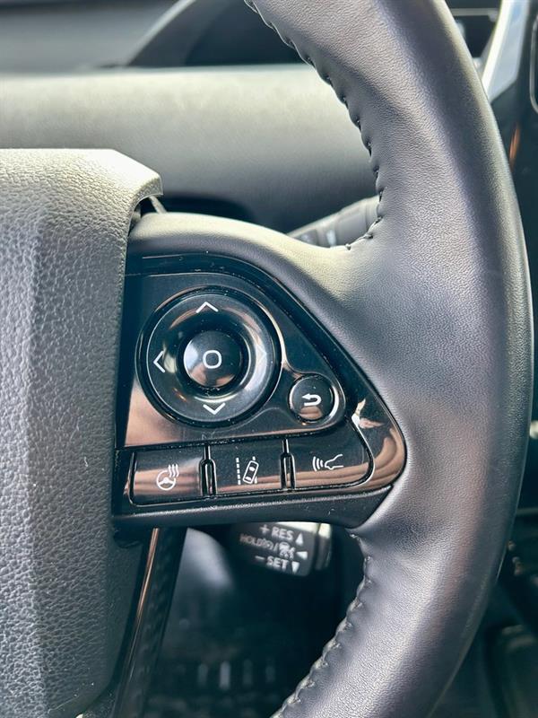 Toyota Prius Prime 19