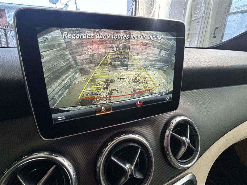 mercedes-benz GLA 2016 - 10