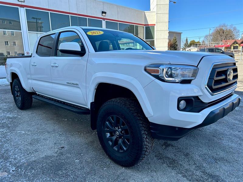 Toyota Tacoma 3
