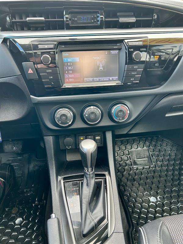 Toyota Corolla 23