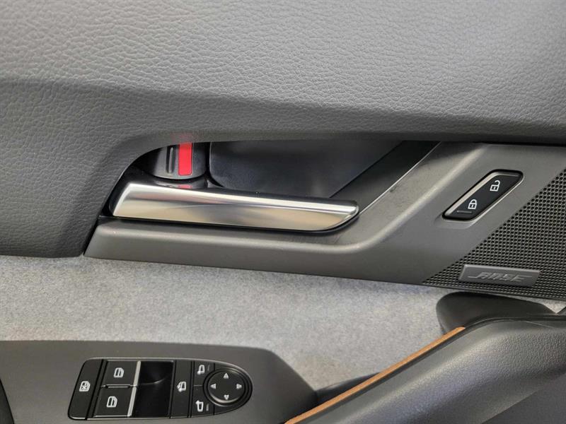 mazda MX-30 EV 2023 - 13