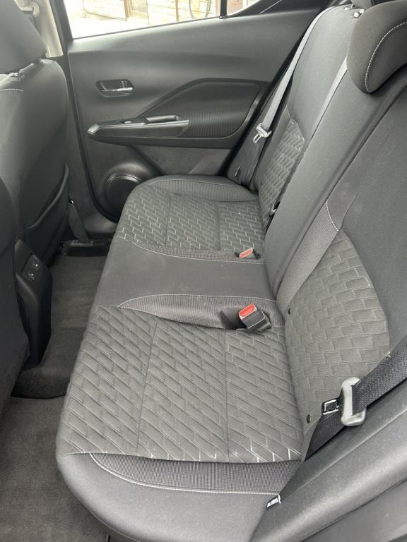 Nissan Kicks 7