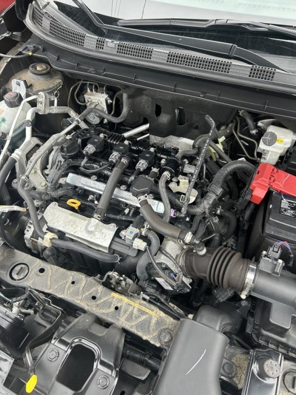 Nissan Kicks 16
