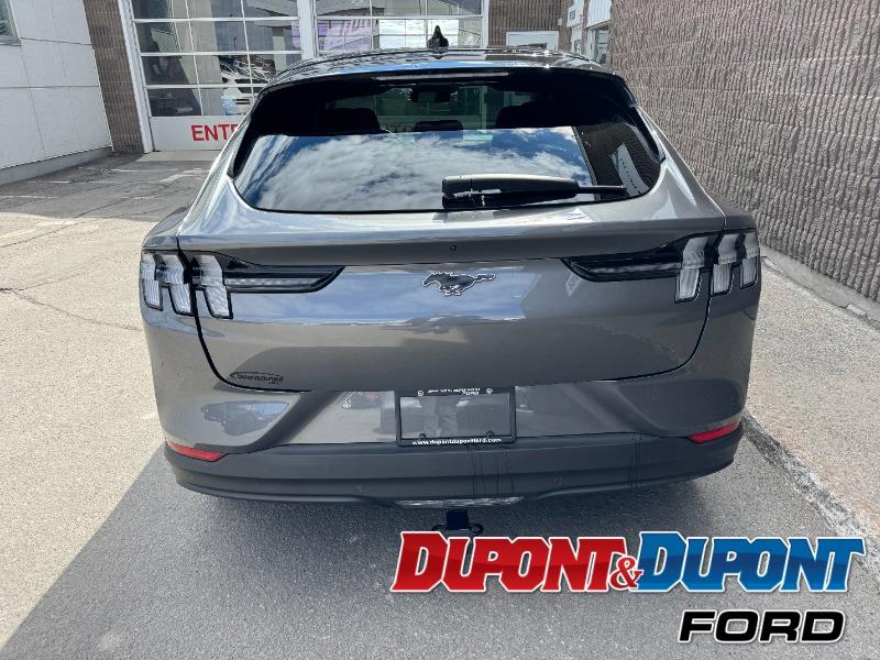 Ford Mustang Mach-e 4