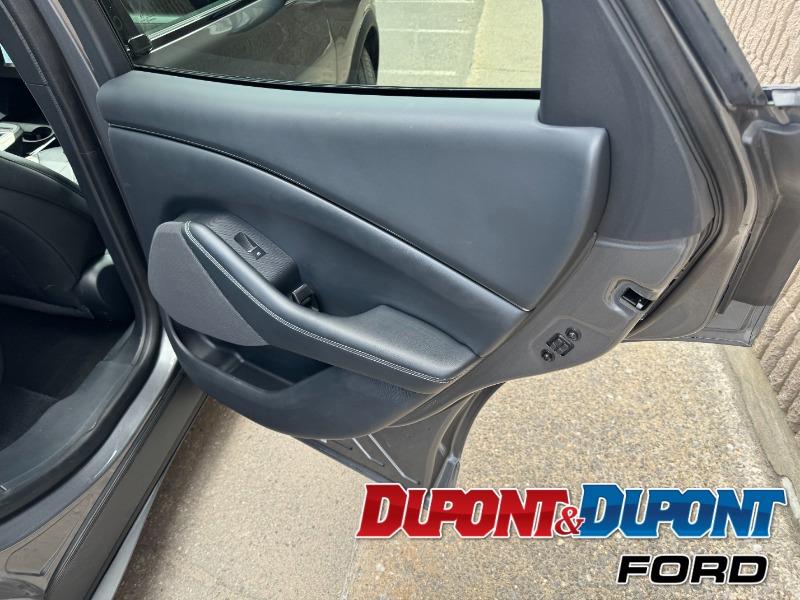 Ford Mustang Mach-e 14