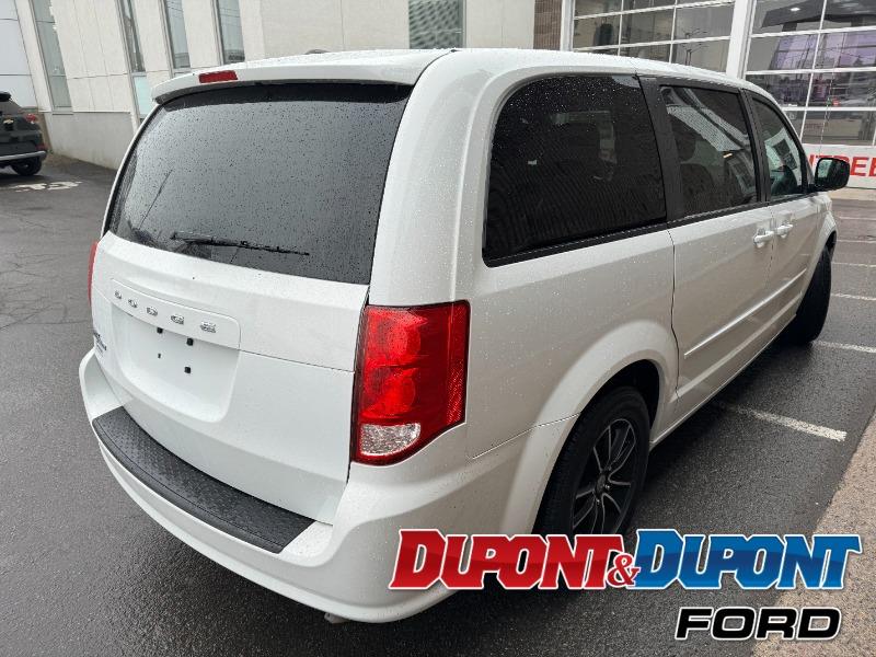 Dodge Grand Caravan 5