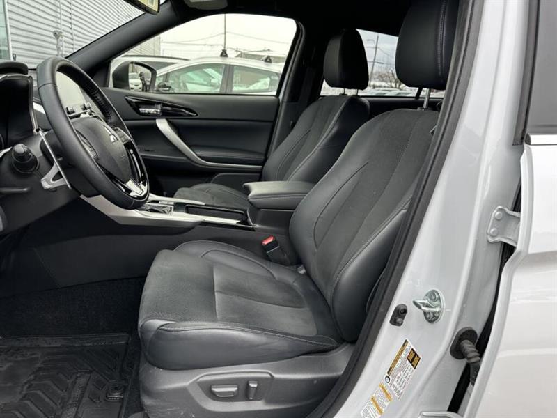 mitsubishi Eclipse Cross 2023 - 16