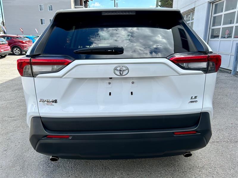 Toyota RAV4 6