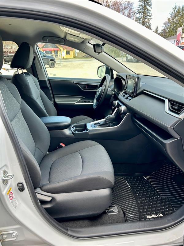 Toyota RAV4 14
