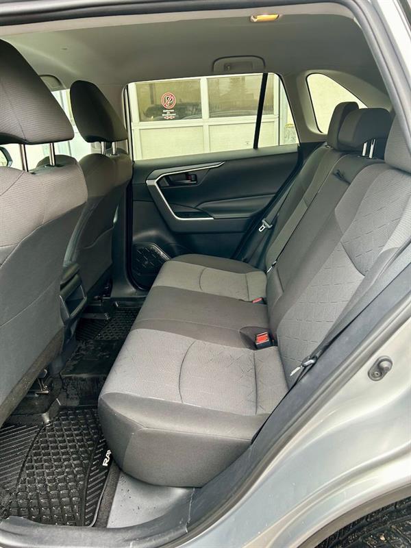 Toyota RAV4 11