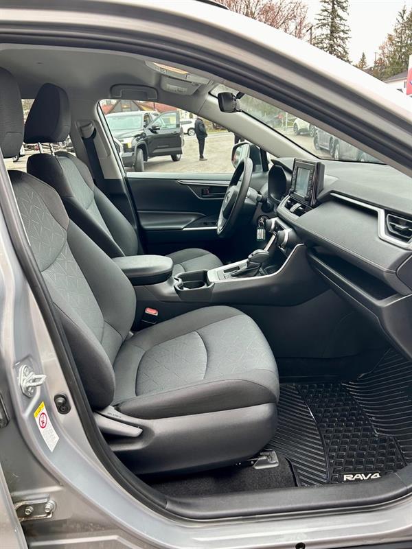 Toyota RAV4 14