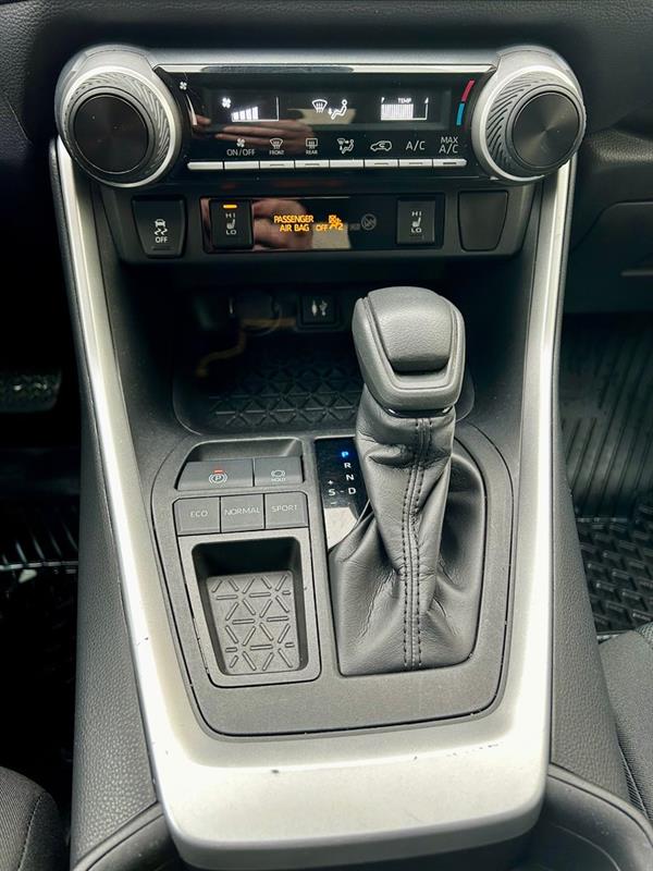 Toyota RAV4 17