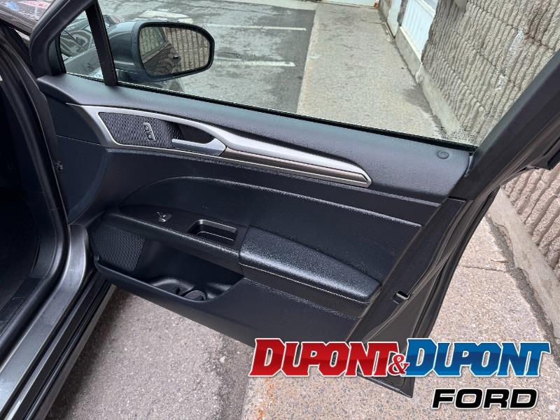 Ford Fusion 15