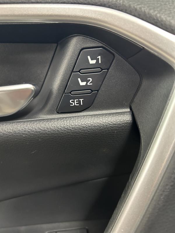 toyota RAV4 2021 - 10