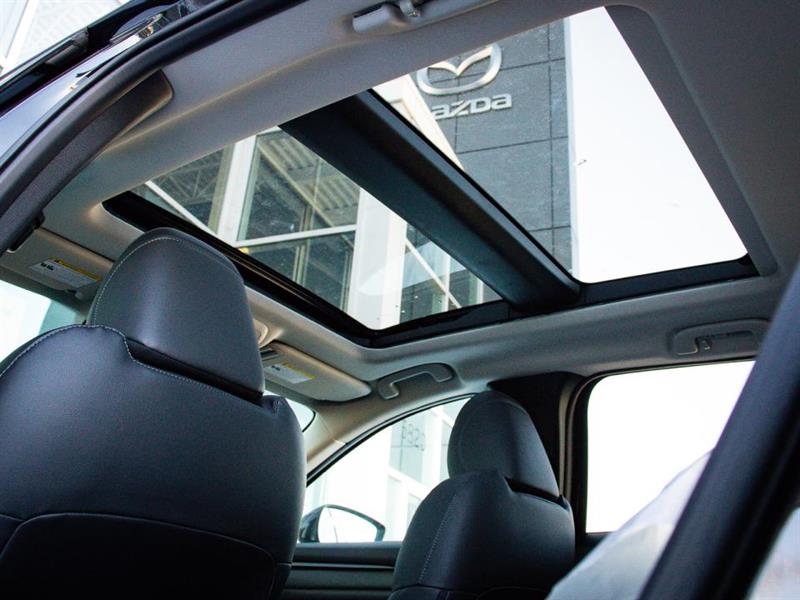 Mazda CX-50 13