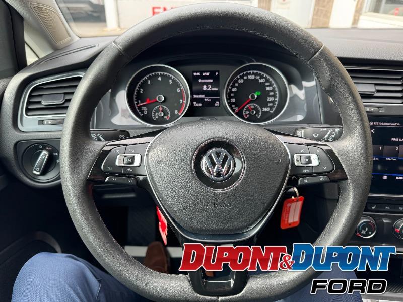 Volkswagen Golf 20