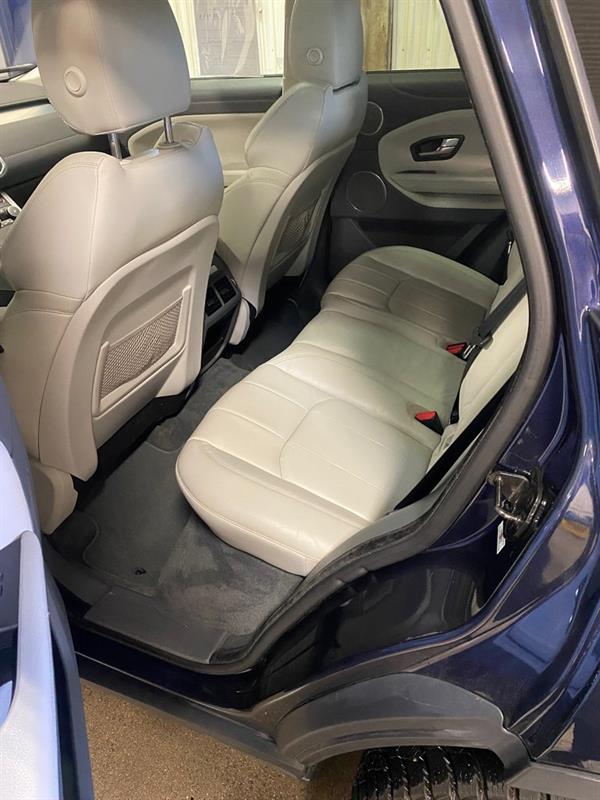 Land Rover Range Rover Evoque 25