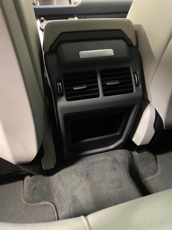 Land Rover Range Rover Evoque 26