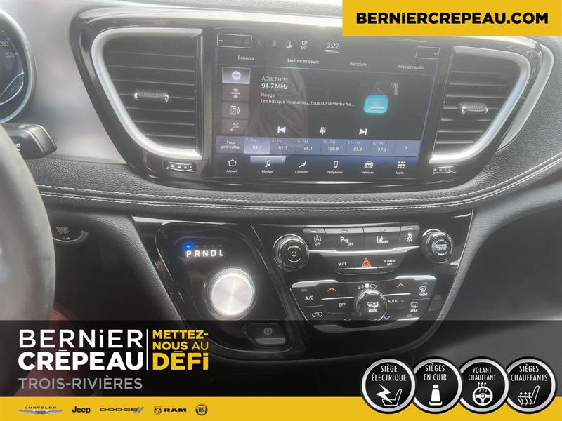 Chrysler Pacifica 13