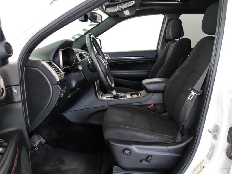 Jeep Grand Cherokee 12