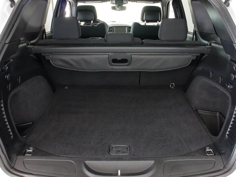 Jeep Grand Cherokee 29