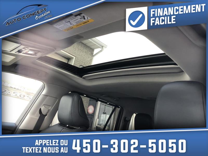 Véhicule Toyota Highlander 2021 Usagé à vendre à saintlin, Québec