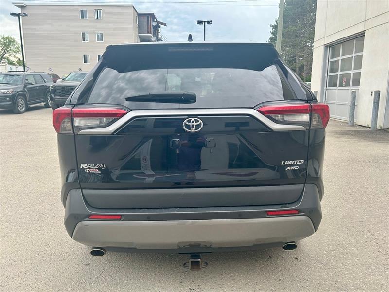 Toyota RAV4 6