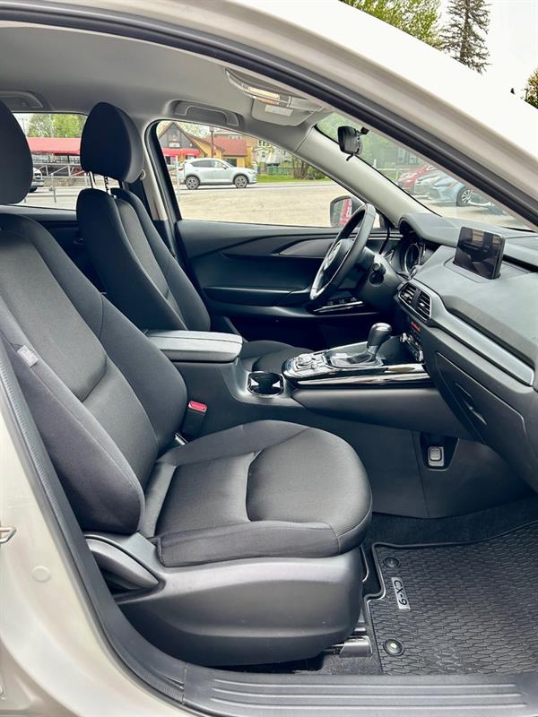 Mazda CX-9 13