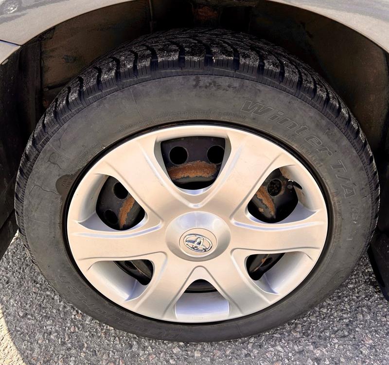 Toyota Matrix 11