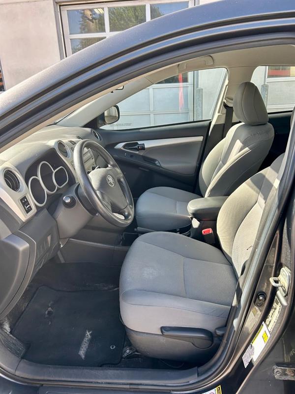 Toyota Matrix 12