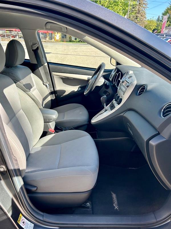 Toyota Matrix 15