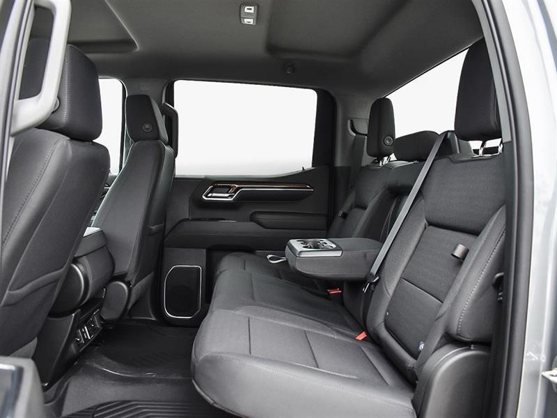 Chevrolet Silverado 1500 24