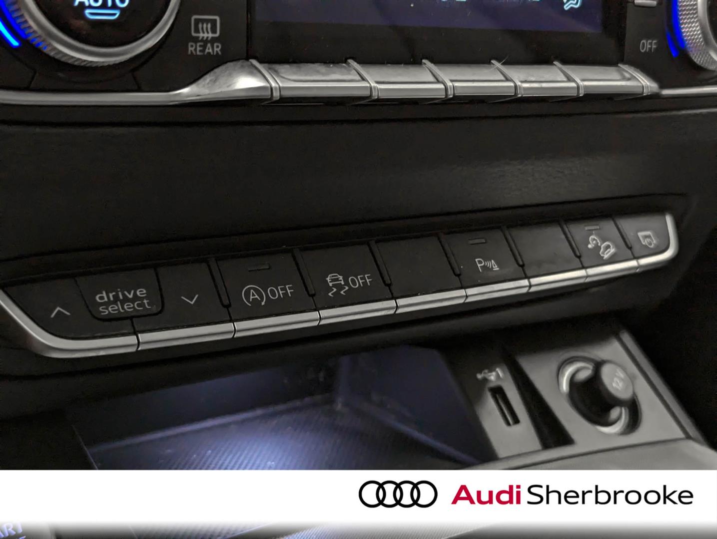audi Q5 2022 - 21